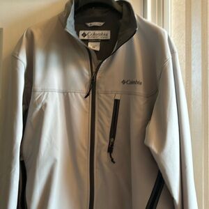 Men’s Columbia jacket